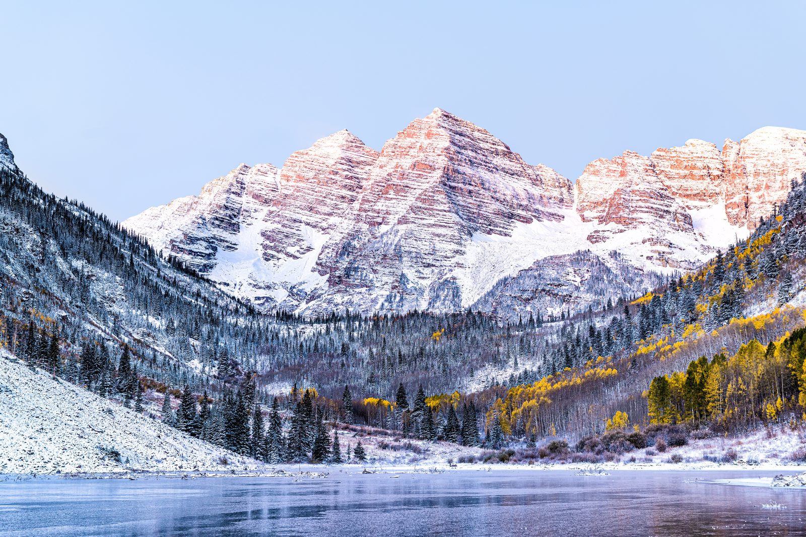 Maroon Bells peaks near Aspen — Colorado chiropractic CE requirements guide